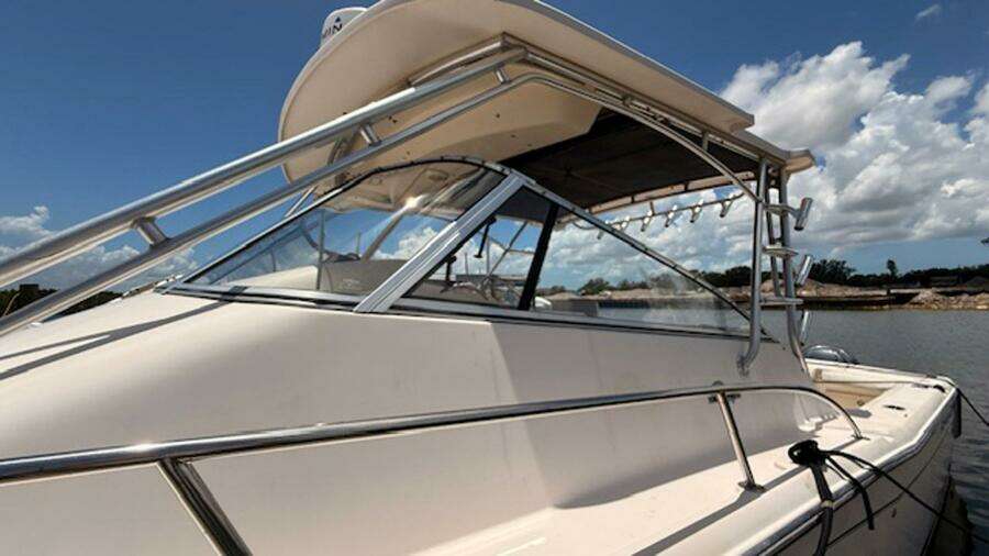 33ft Grady White Yacht For Sale
