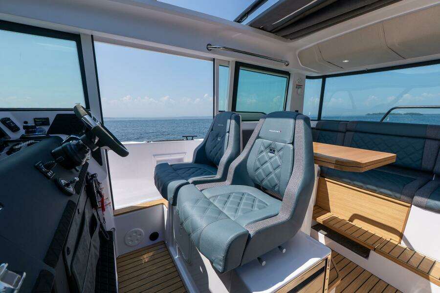 Stock 36 37ft Axopar Yacht For Sale