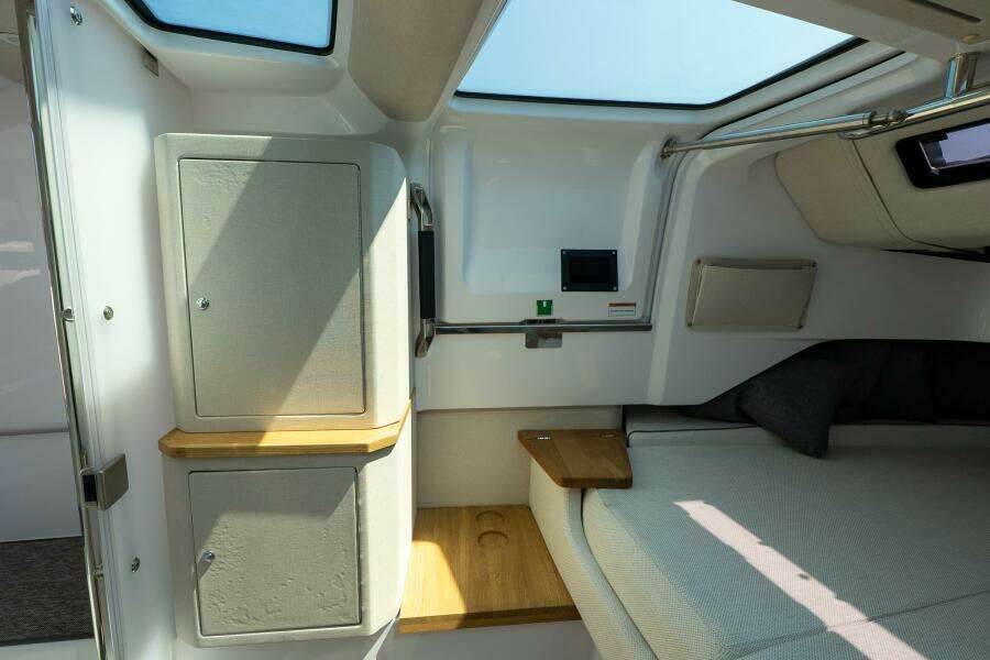 Stock 36 37ft Axopar Yacht For Sale