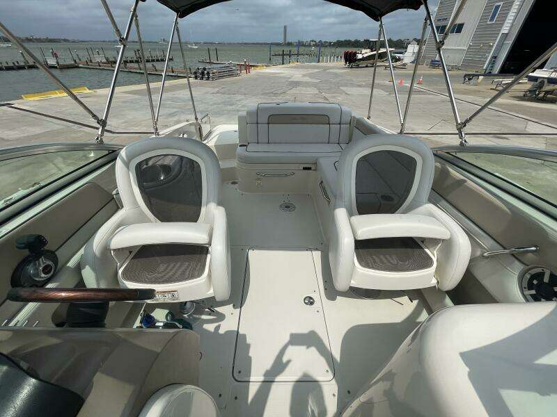 26ft Sea Ray Yacht For Sale