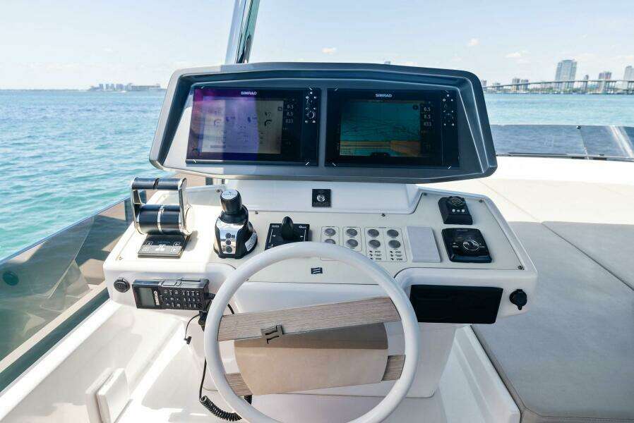 GIULIA 67ft Ferretti Yachts Yacht For Sale