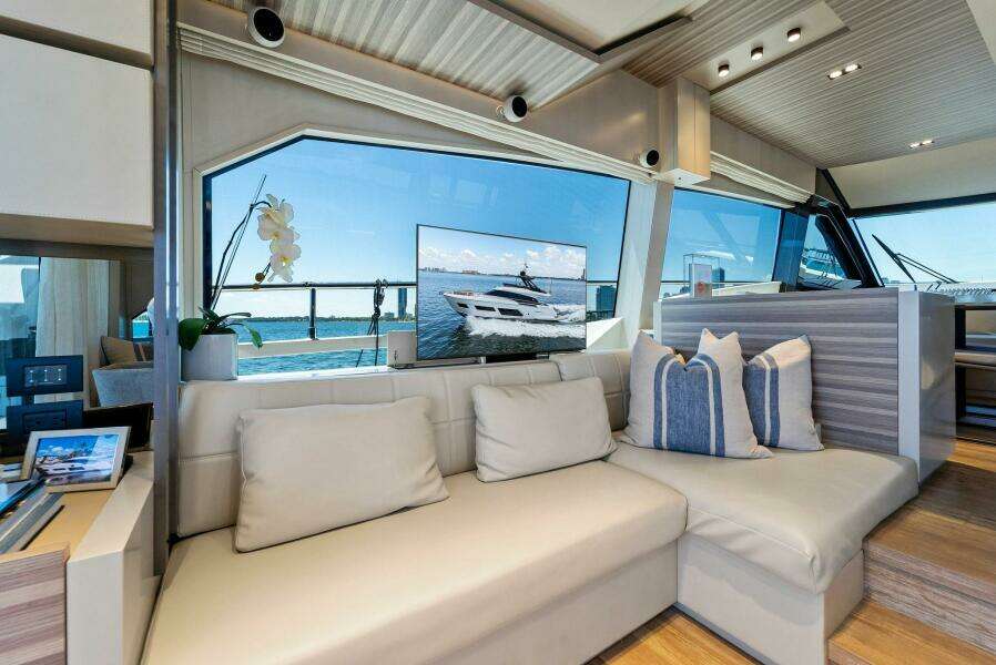 GIULIA 67ft Ferretti Yachts Yacht For Sale