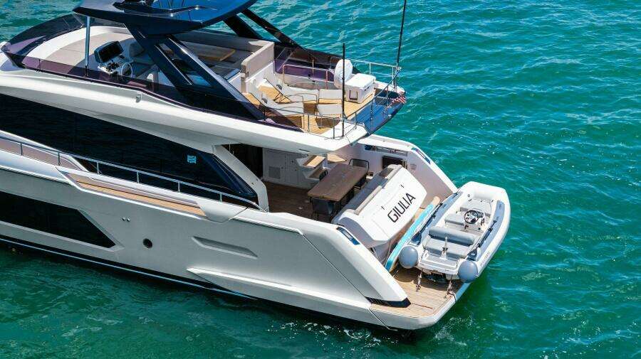 GIULIA 67ft Ferretti Yachts Yacht For Sale