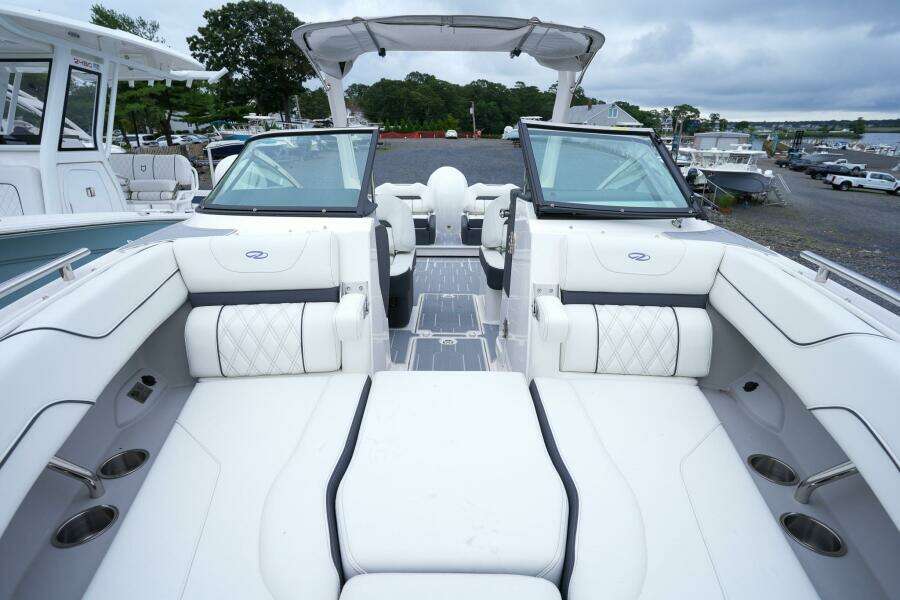 26ft Regal Yacht For Sale