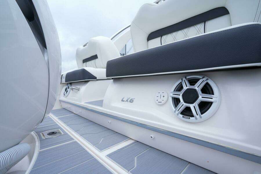 26ft Regal Yacht For Sale