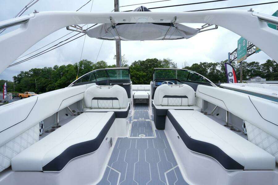 26ft Regal Yacht For Sale