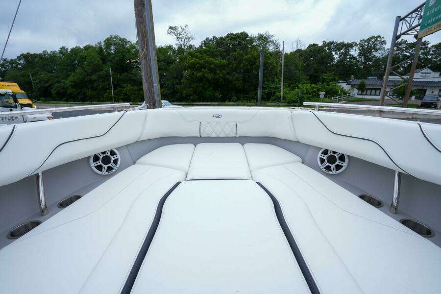 26ft Regal Yacht For Sale