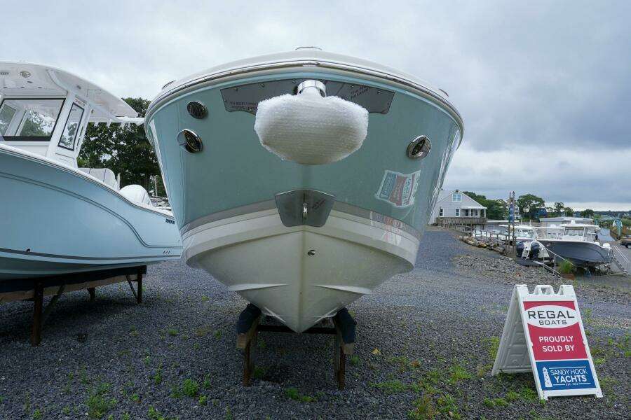26ft Regal Yacht For Sale