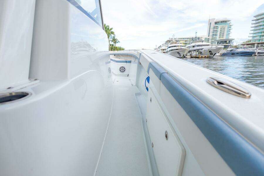 RULE 1 42ft Yellowfin Yacht For Sale