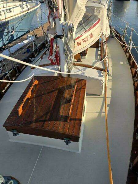 Little Wing 28ft Sam L  Morse Yacht For Sale