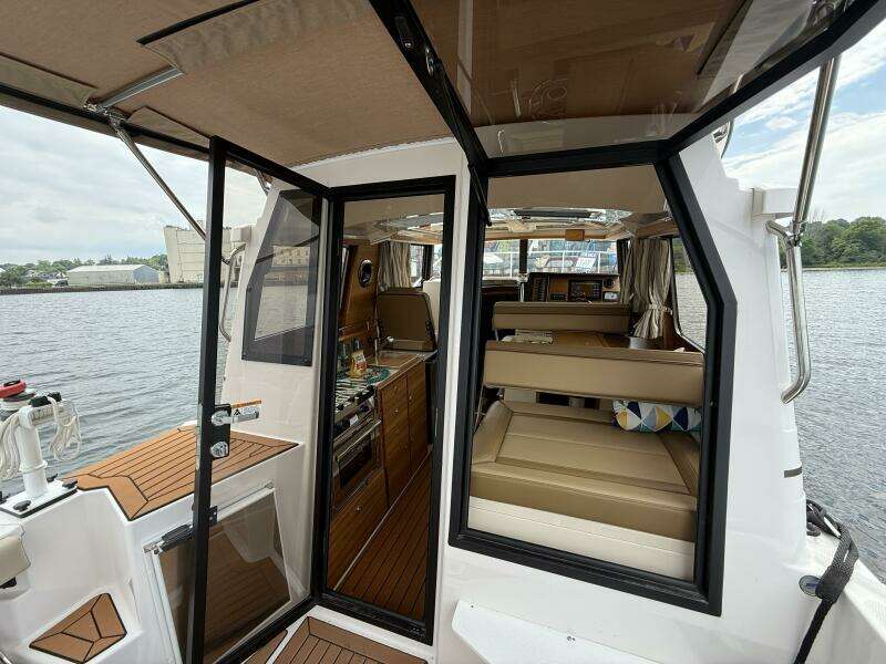 27ft Ranger Tugs Yacht For Sale