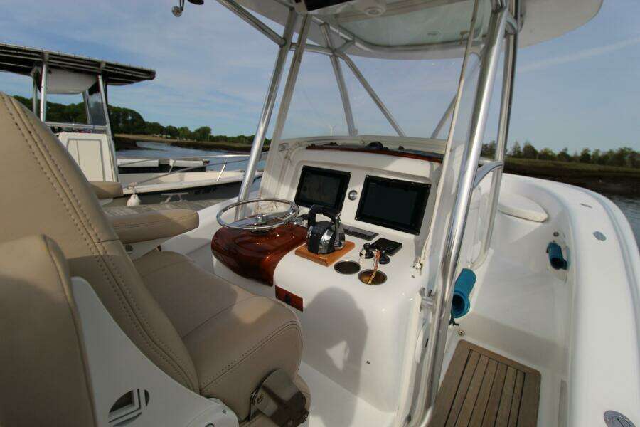 On The Fly  27ft Winter Custom Yachts Yacht For Sale
