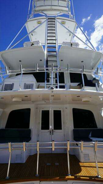 82ft Sea Force IX Yacht For Sale