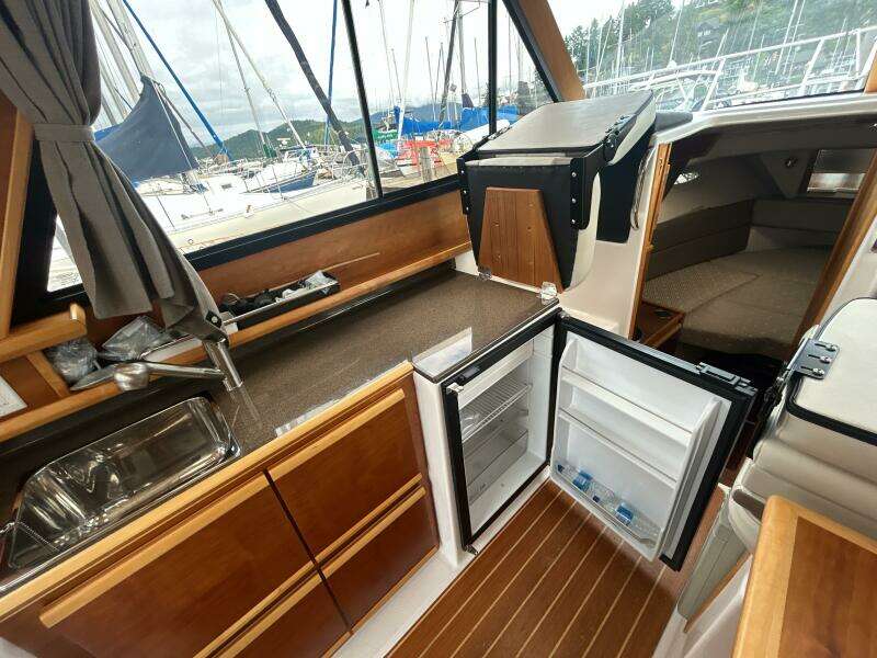 Mystique 28ft Cutwater Yacht For Sale