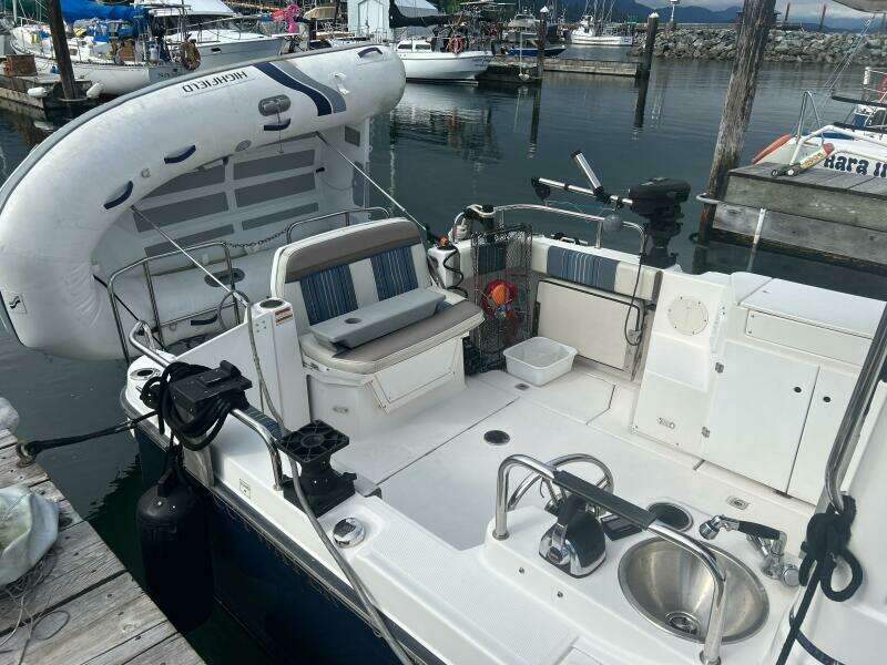 Mystique 28ft Cutwater Yacht For Sale