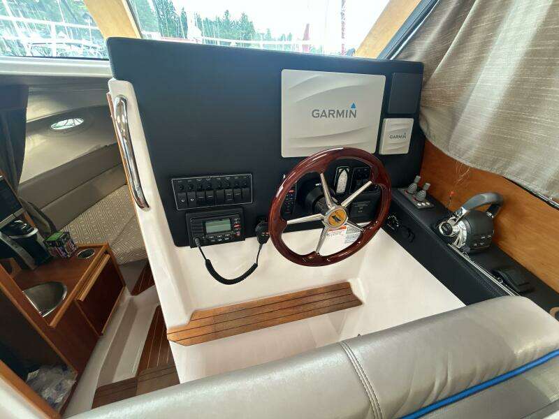 Mystique 28ft Cutwater Yacht For Sale