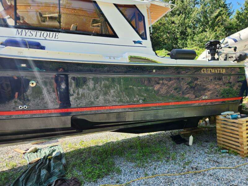Mystique 28ft Cutwater Yacht For Sale