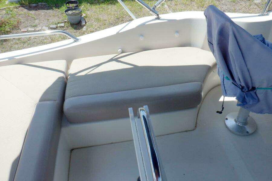 Betty Sue 34ft Mainship Yacht For Sale