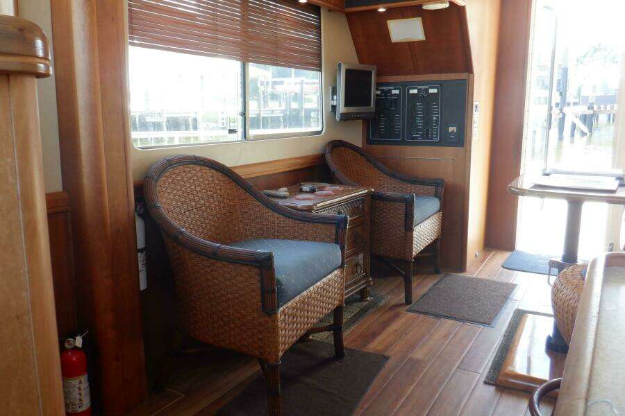 Betty Sue 34ft Mainship Yacht For Sale