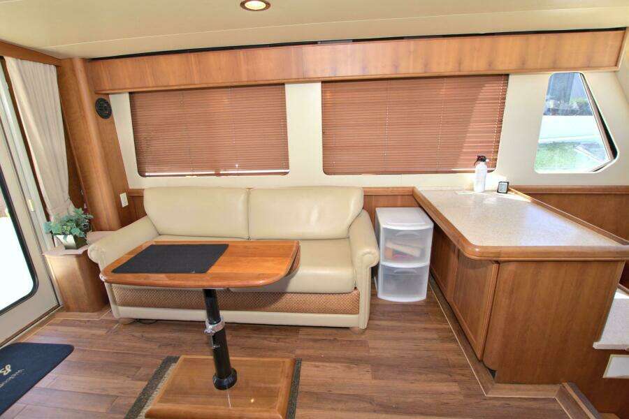 Betty Sue 34ft Mainship Yacht For Sale