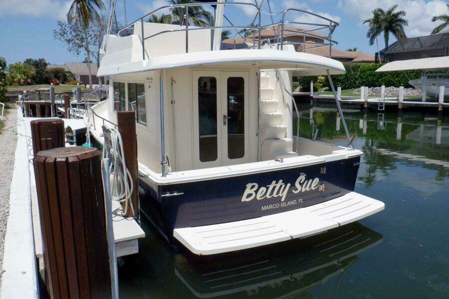 Betty Sue 34ft Mainship Yacht For Sale