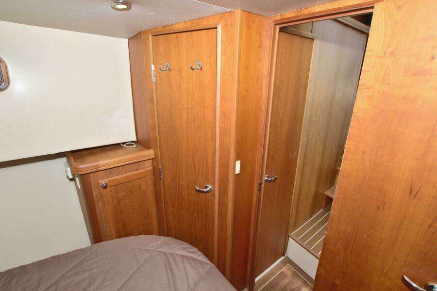 Betty Sue 34ft Mainship Yacht For Sale