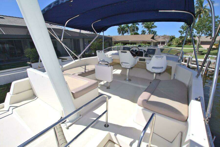 Betty Sue 34ft Mainship Yacht For Sale