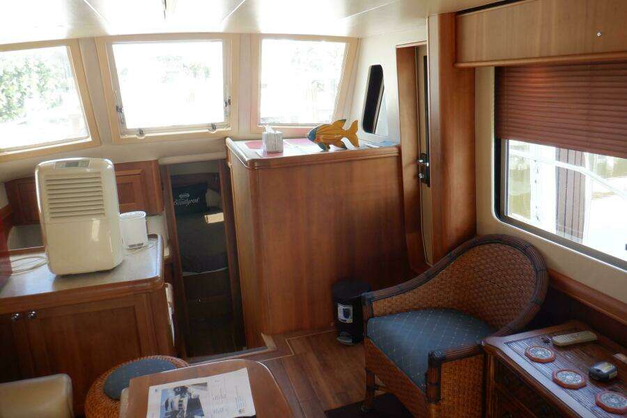 Betty Sue 34ft Mainship Yacht For Sale
