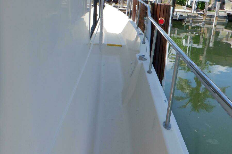 Betty Sue 34ft Mainship Yacht For Sale