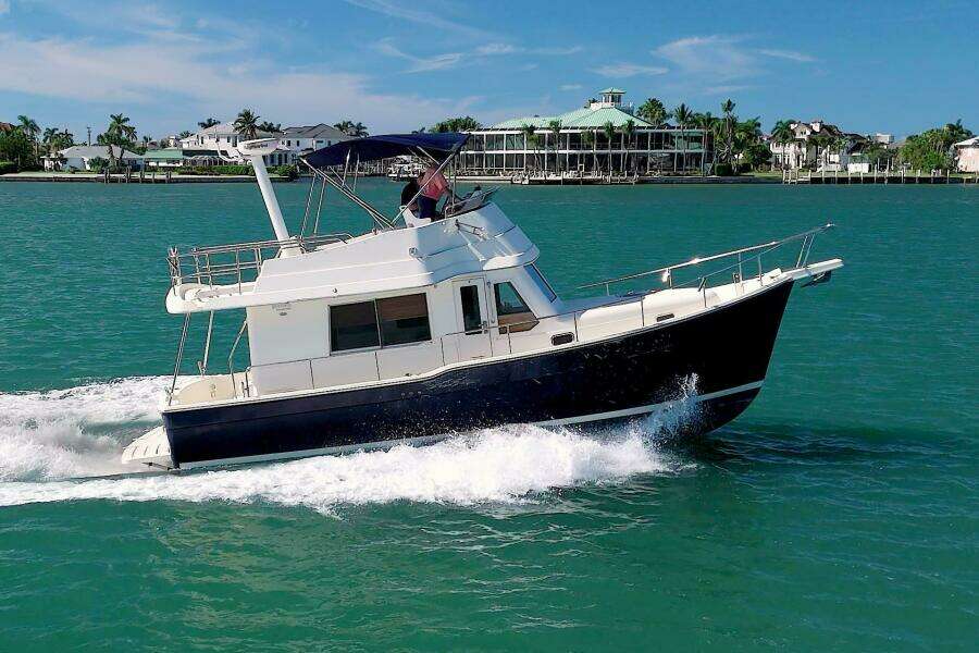 Betty Sue 34ft Mainship Yacht For Sale