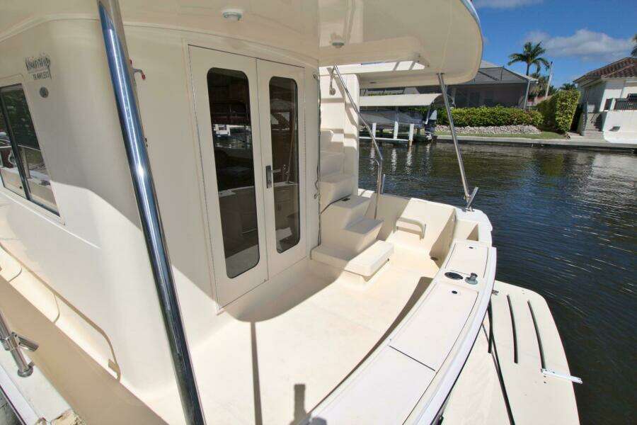Betty Sue 34ft Mainship Yacht For Sale
