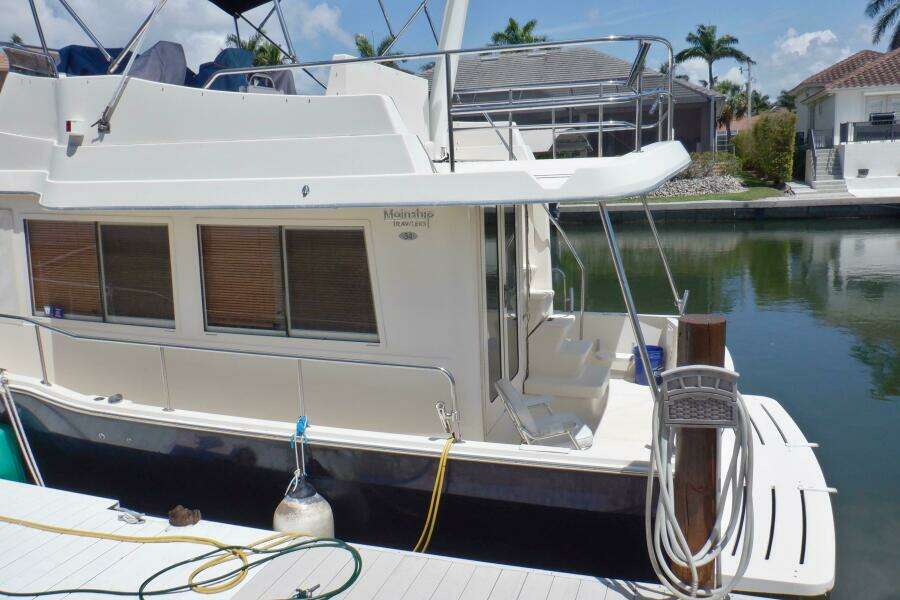 Betty Sue 34ft Mainship Yacht For Sale
