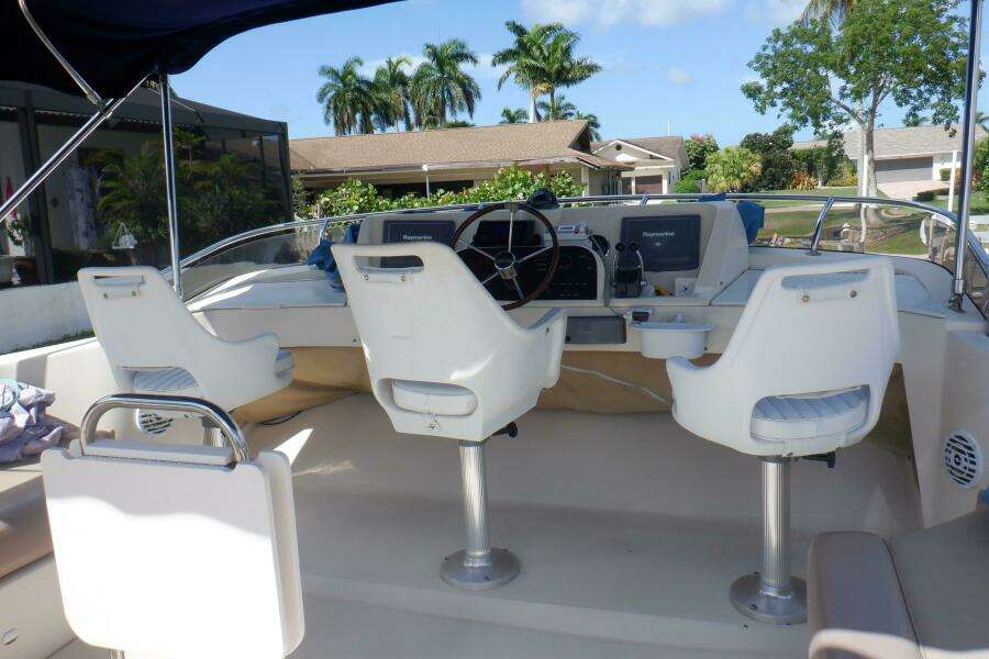 Betty Sue 34ft Mainship Yacht For Sale