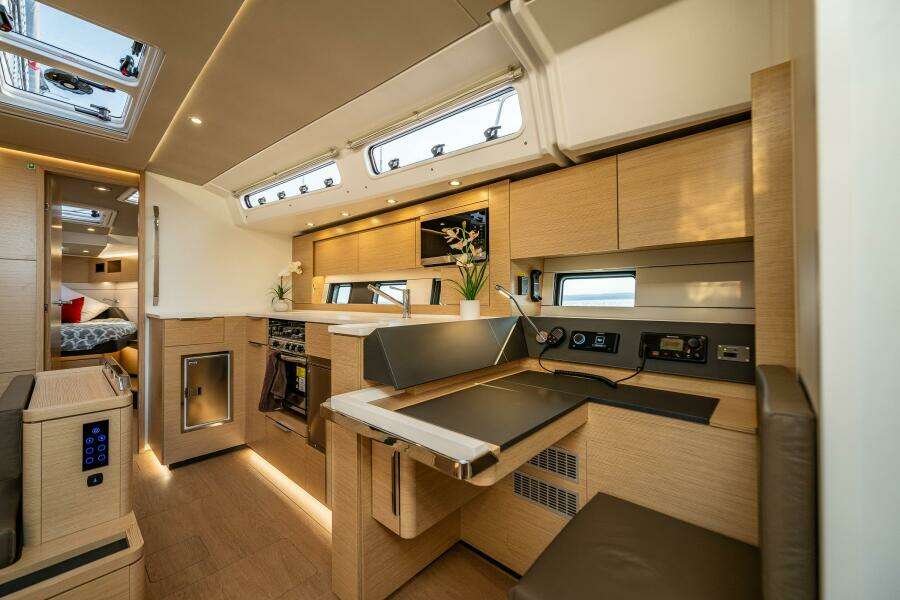 SEA   197 46ft Hanse Yacht For Sale
