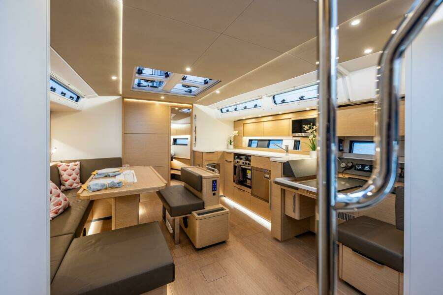 SEA   197 46ft Hanse Yacht For Sale