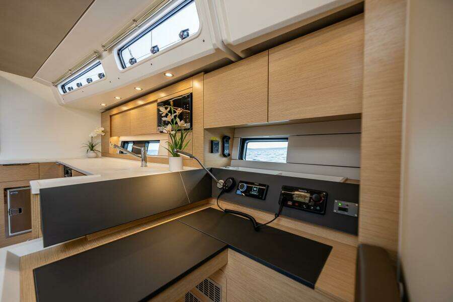 SEA   197 46ft Hanse Yacht For Sale