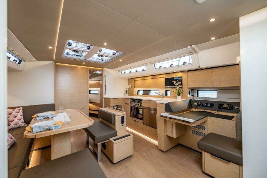 SEA   197 46ft Hanse Yacht For Sale