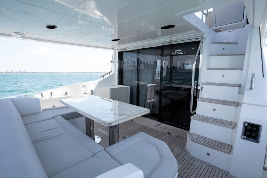 59ft Azimut Yacht For Sale
