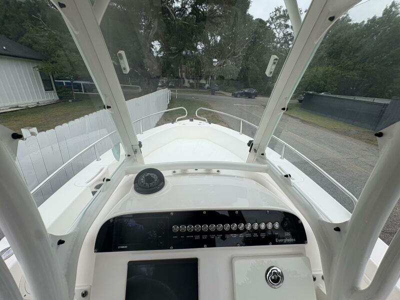 2015 Everglades 230CC