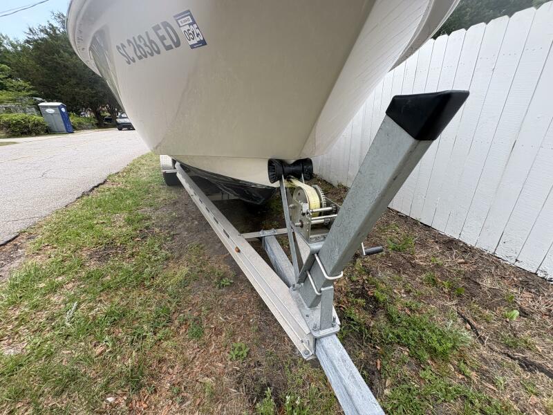 2015 Everglades 230CC