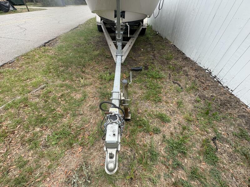 2015 Everglades 230CC