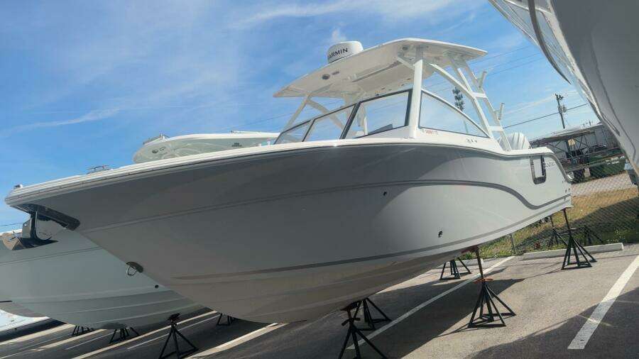 28ft Sea Fox Yacht For Sale