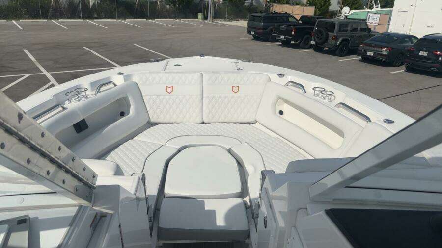 28ft Sea Fox Yacht For Sale