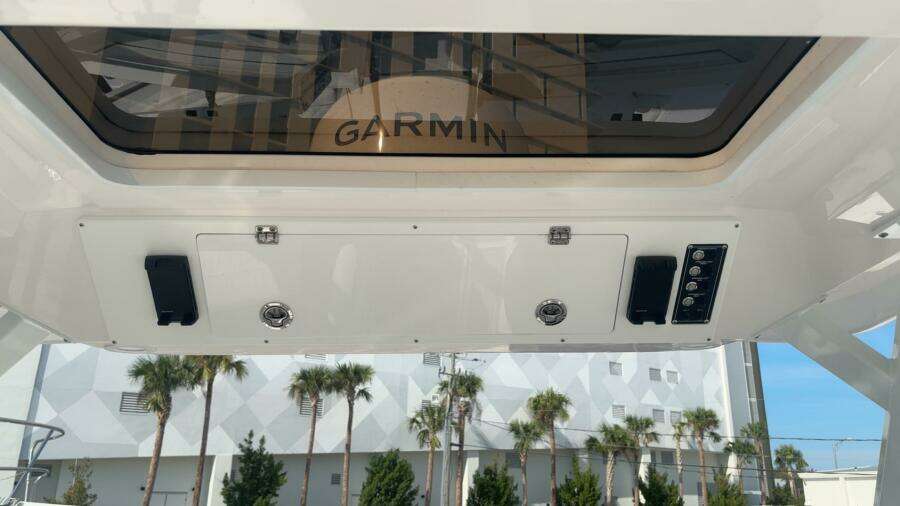 28ft Sea Fox Yacht For Sale