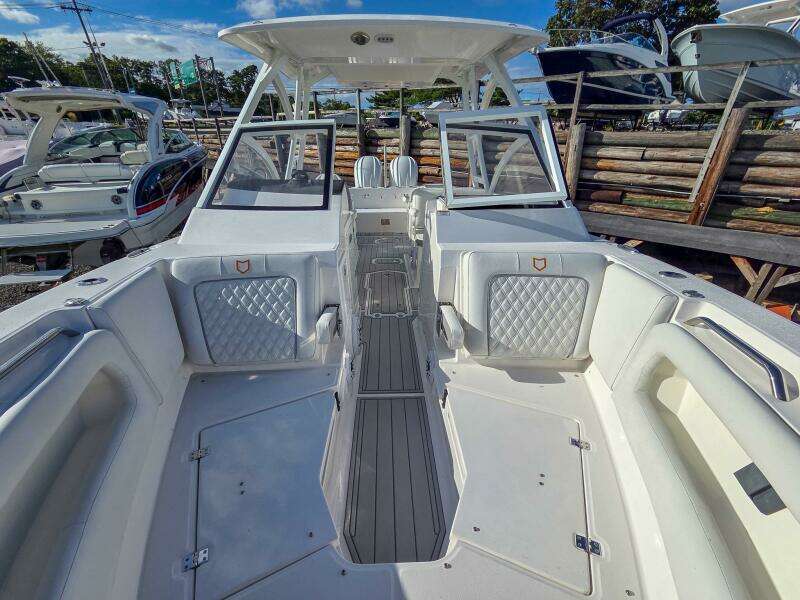 28ft Sea Fox Yacht For Sale