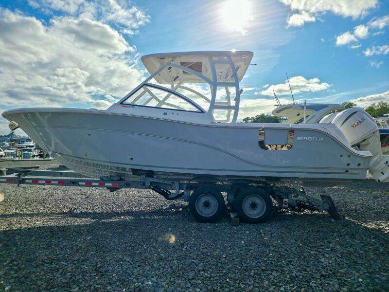 28ft Sea Fox Yacht For Sale