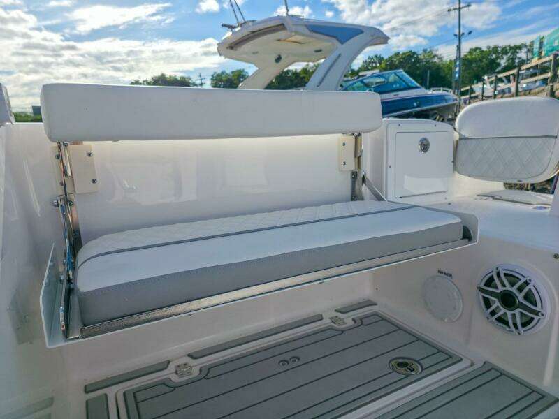 28ft Sea Fox Yacht For Sale