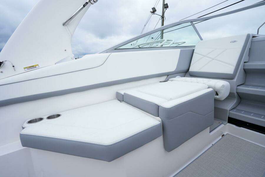 26ft Regal Yacht For Sale