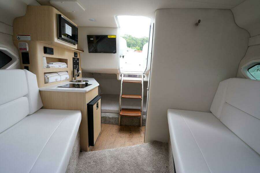 26ft Regal Yacht For Sale