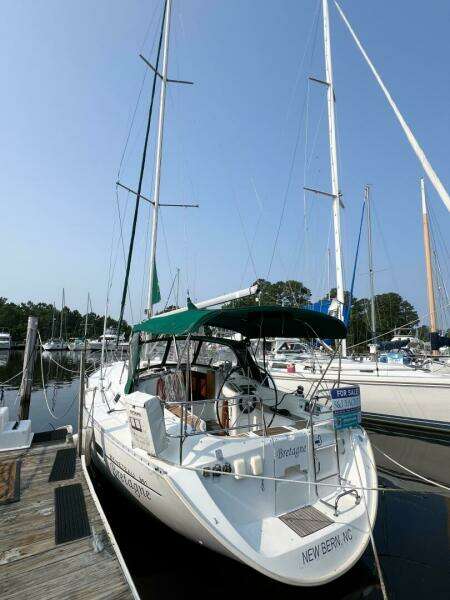 BRETAGNE 36ft Beneteau Yacht For Sale